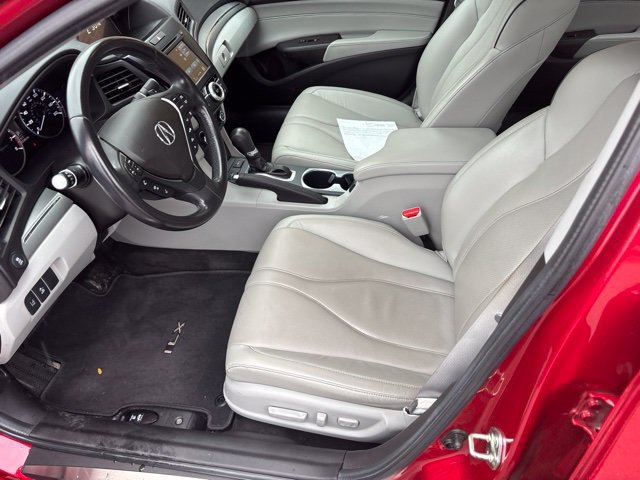Used 2019 Acura ILX w/ Premium Package FWD image 5