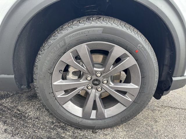 New 2026 Ford Explorer Active w/ Active Comfort Package image 24