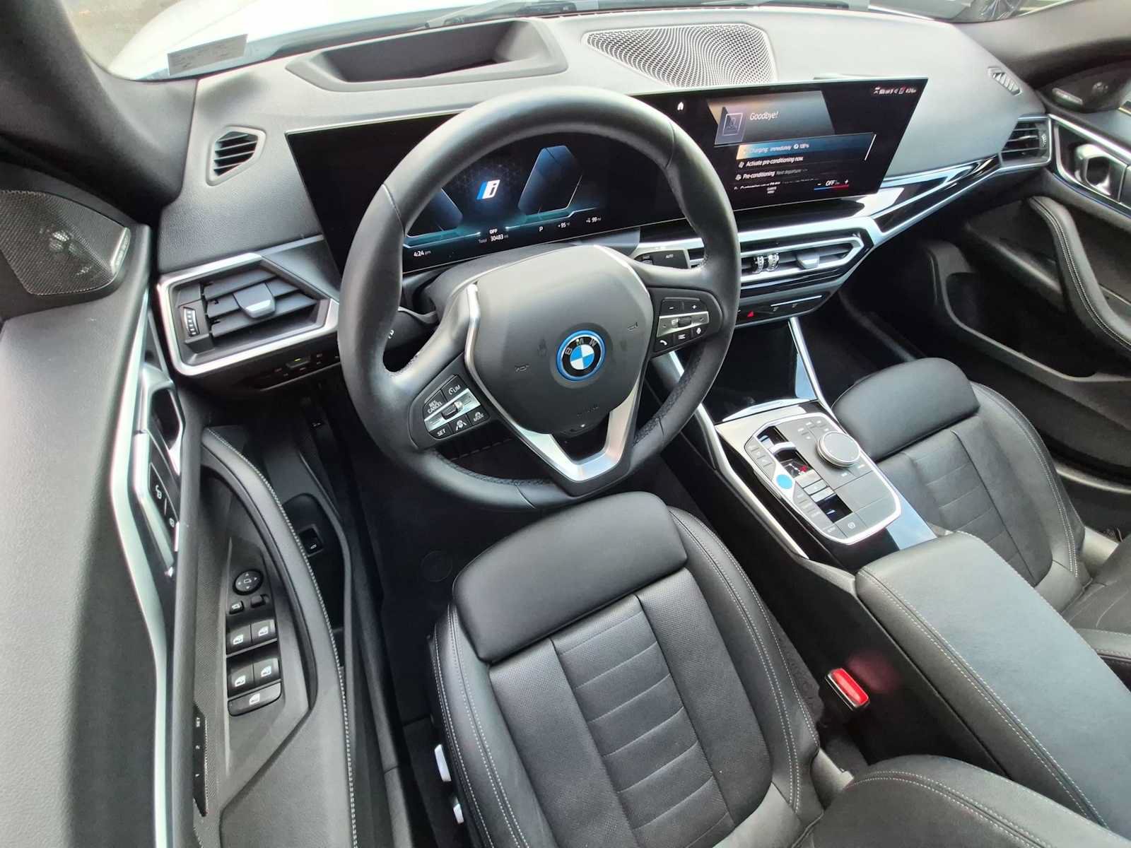 Used 2023 BMW i4 eDrive35 RWD image 10