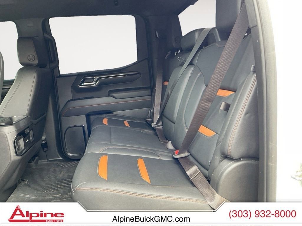 Used 2023 GMC Sierra 1500 AT4 w/ AT4 Premium Package AWD/4WD image 13