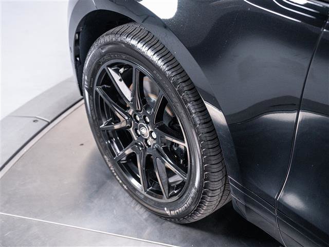 New 2026 Land Rover Range Rover Velar Dynamic SE image 11