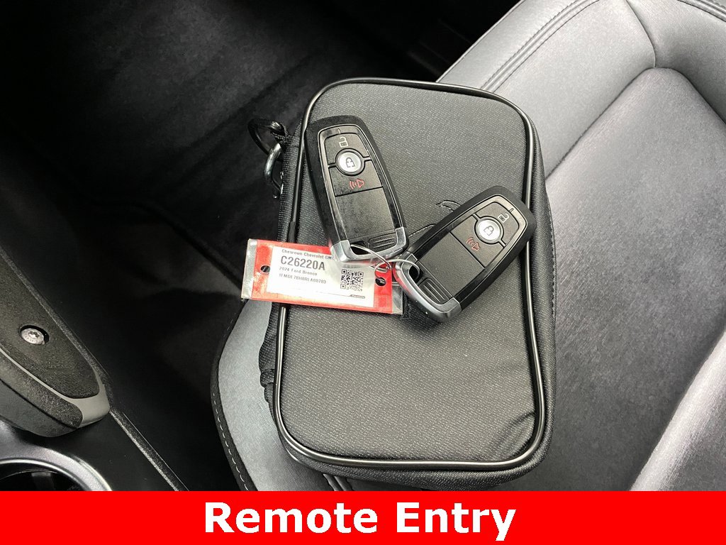 Used 2024 Ford Bronco Big Bend image 6