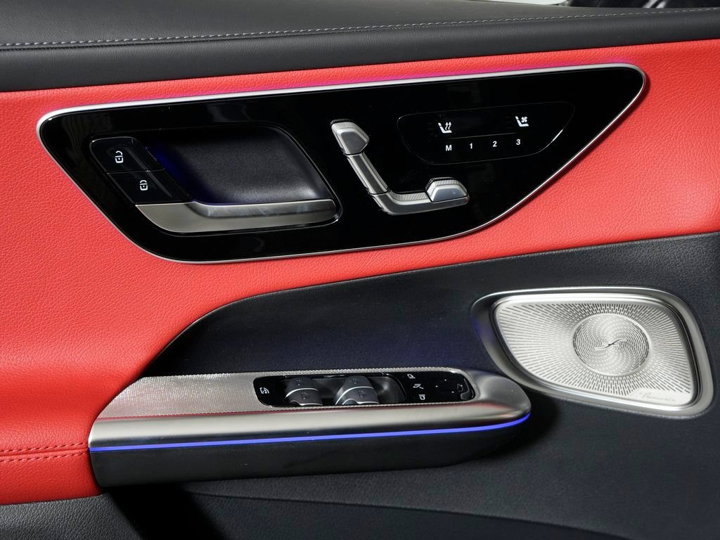 Certified 2026 Mercedes-Benz GLC 300 4MATIC image 12