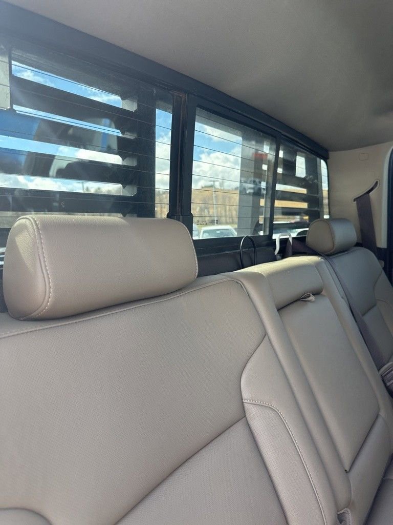 Used 2018 GMC Sierra 3500 SLT w/ Duramax Plus Package image 6