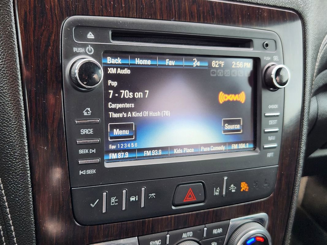Used 2016 Chevrolet Traverse LTZ image 19