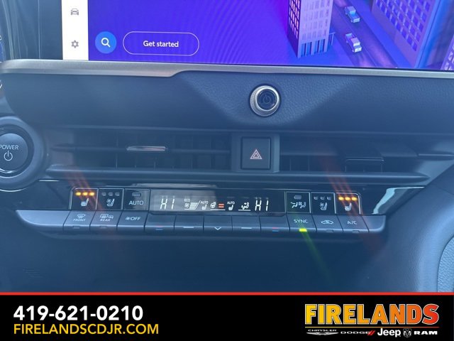 Used 2025 Toyota Crown XLE image 25