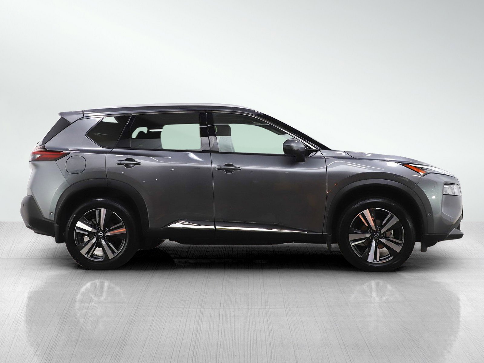 Used 2023 Nissan Rogue SL w/ SL Premium Package AWD/4WD image 7