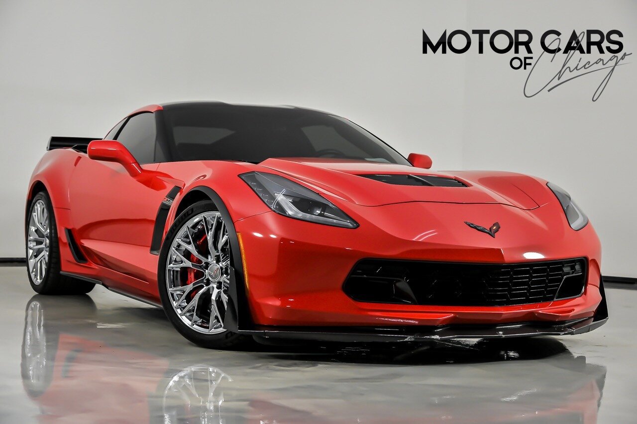 Used 2015 Chevrolet Corvette Z06 w/ Z07 Performance Package image 1