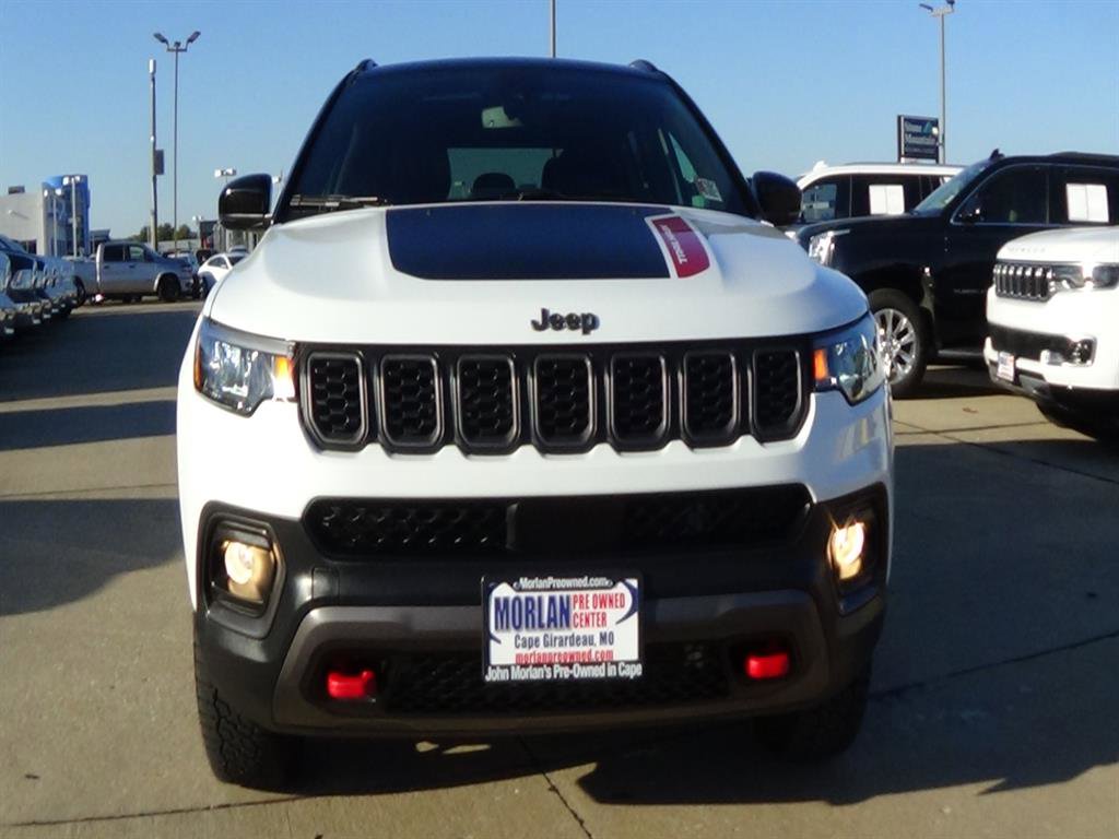 Used 2024 Jeep Compass Trailhawk w/ Sun and Sound Group image 3