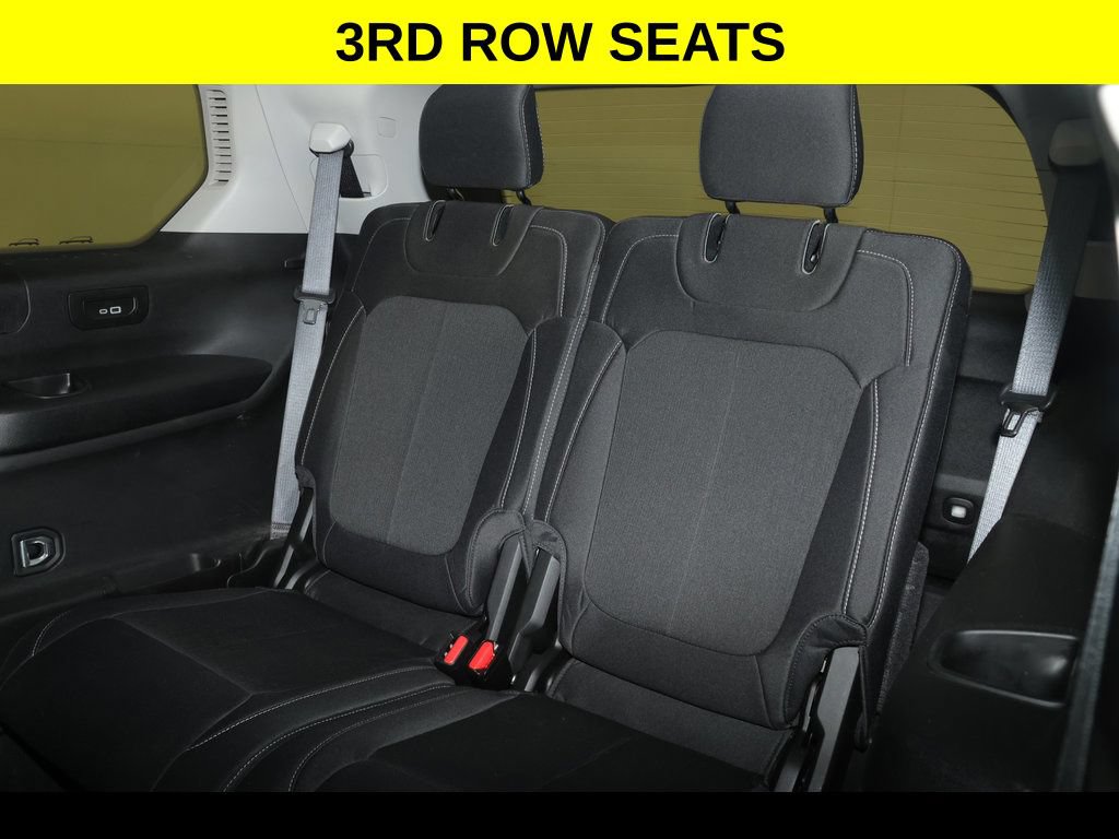 Certified 2023 Jeep Grand Cherokee L Laredo w/ Luxury Tech Group I AWD/4WD image 11