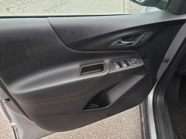 Used 2023 Chevrolet Equinox LT image 13