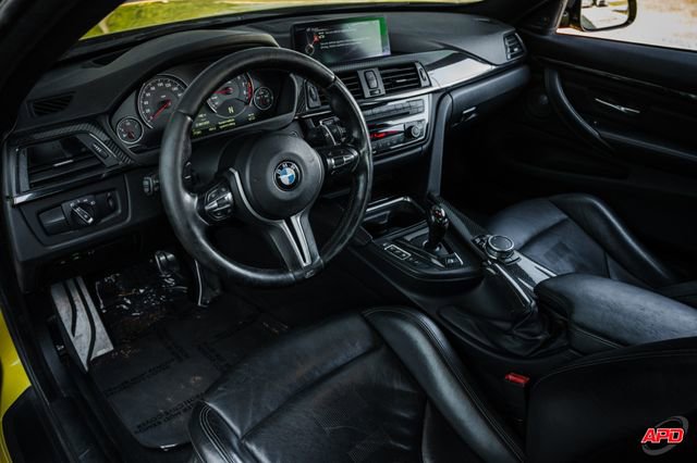 Used 2015 BMW M4 Coupe image 2