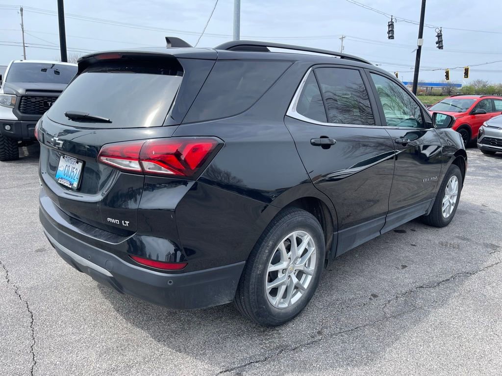 Used 2022 Chevrolet Equinox LT image 3