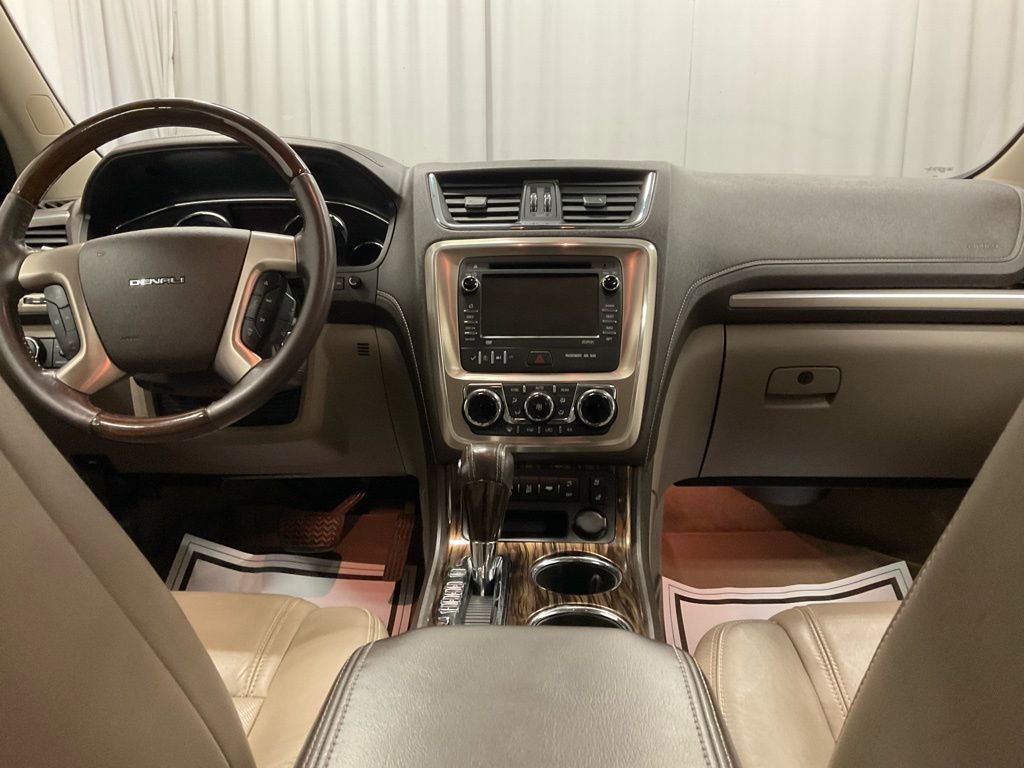 Used 2013 GMC Acadia Denali image 4