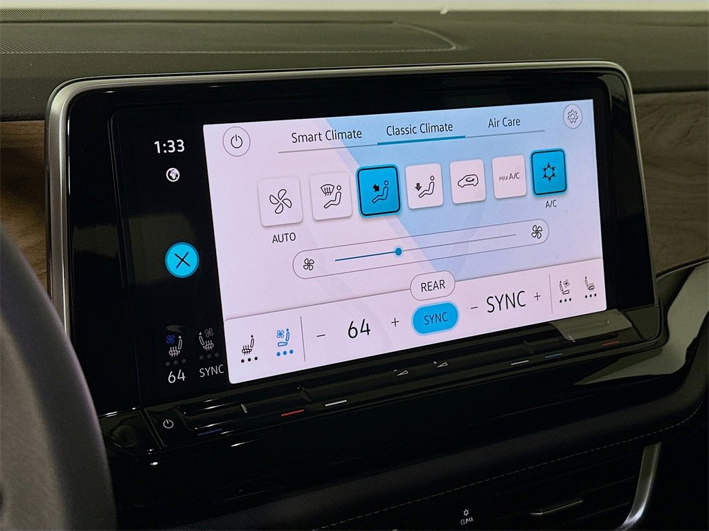 New 2026 Volkswagen Atlas SE image 14