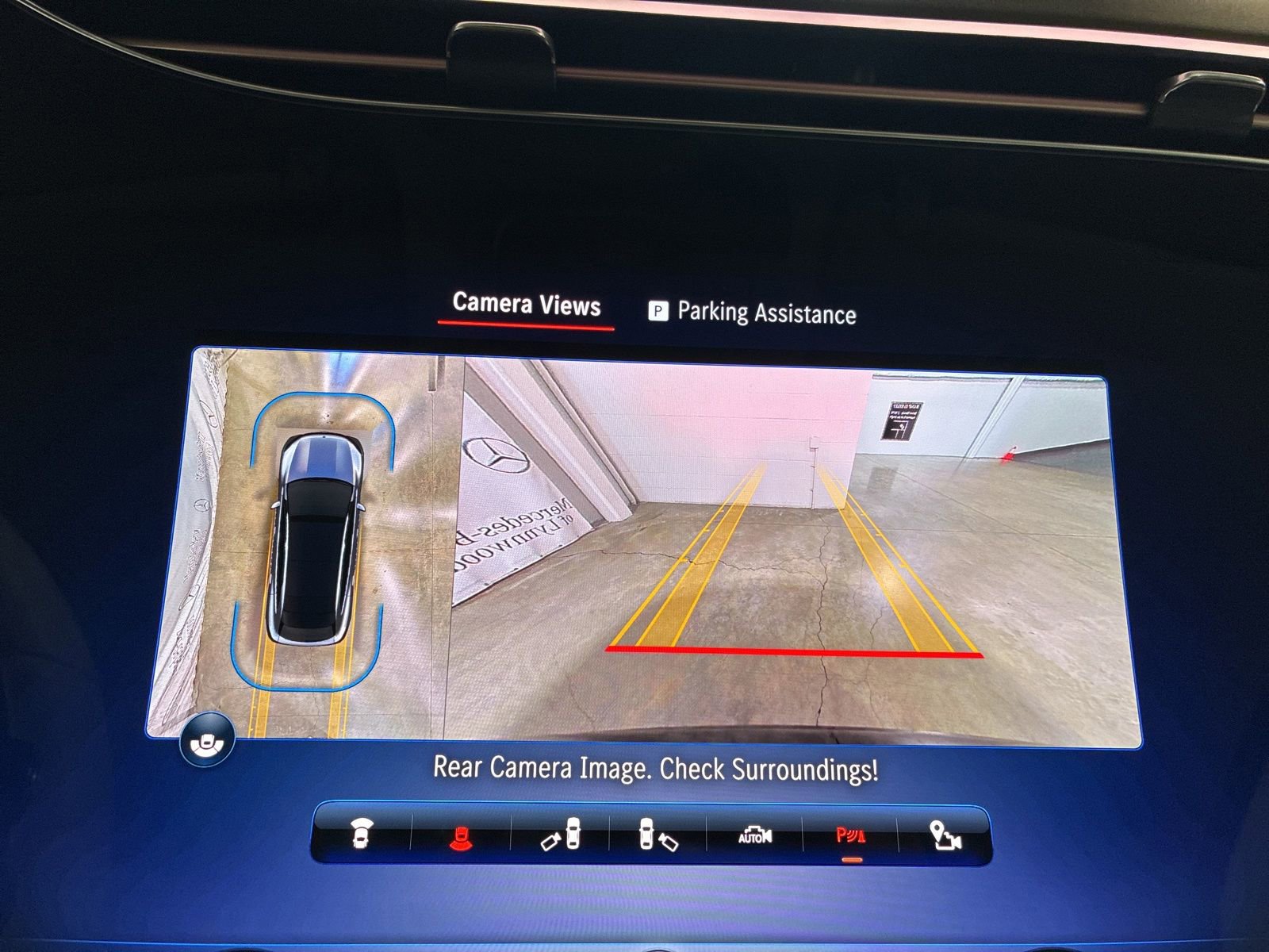 Used 2023 Mercedes-Benz EQS 580 4MATIC SUV image 25