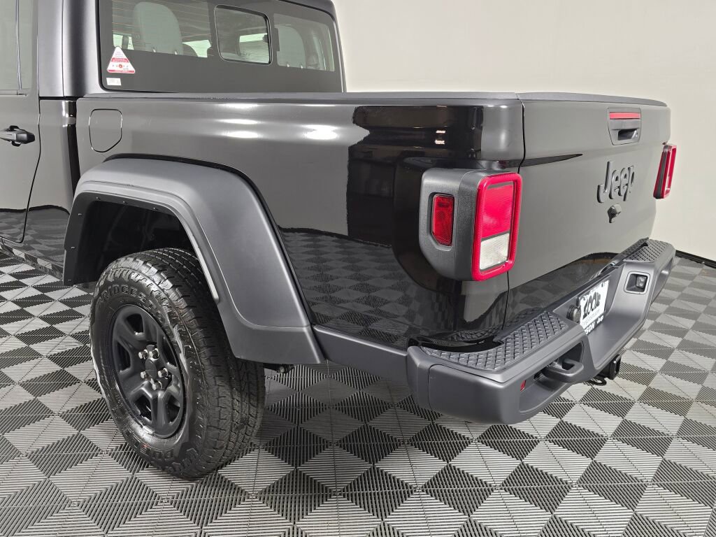 New 2026 Jeep Gladiator Sport image 13