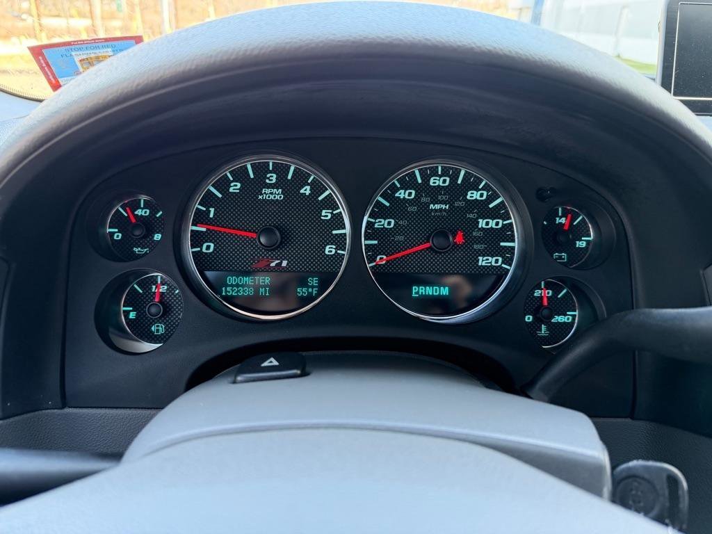 Used 2010 Chevrolet Avalanche LT w/ Suspension Package, Off-Road AWD/4WD image 40