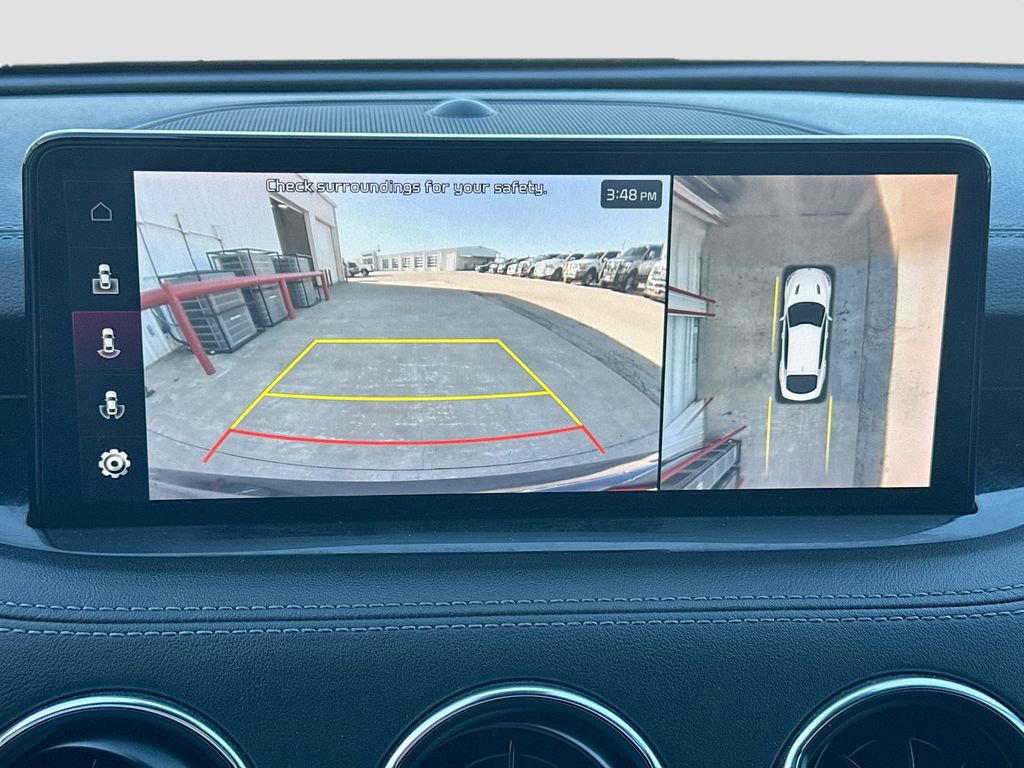 Used 2023 Kia Stinger GT2 image 17