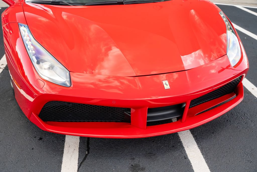 Used 2018 Ferrari 488 Spider RWD image 5