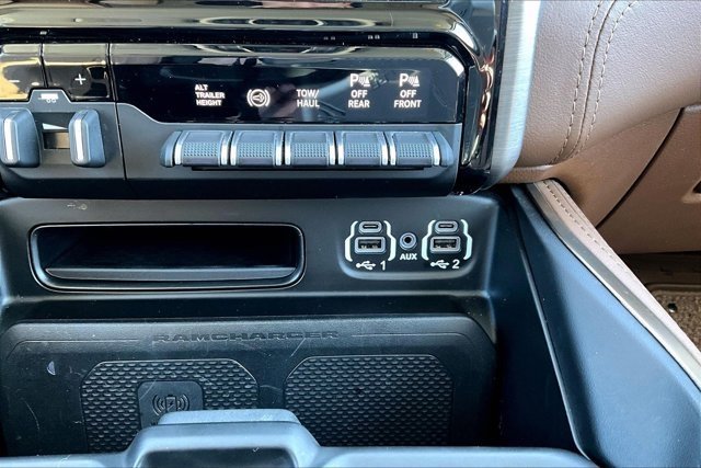 Used 2023 RAM 2500 Limited image 17
