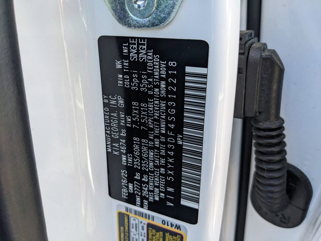 Certified 2025 Kia Sportage SX image 37