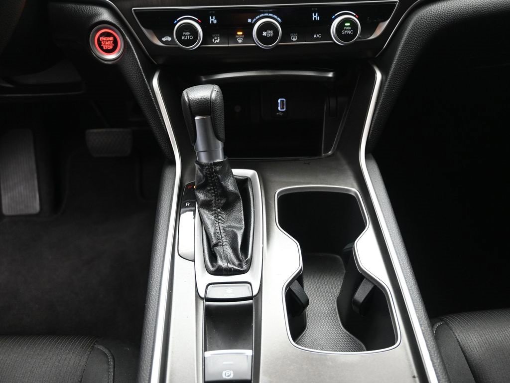 Used 2020 Honda Accord LX image 13