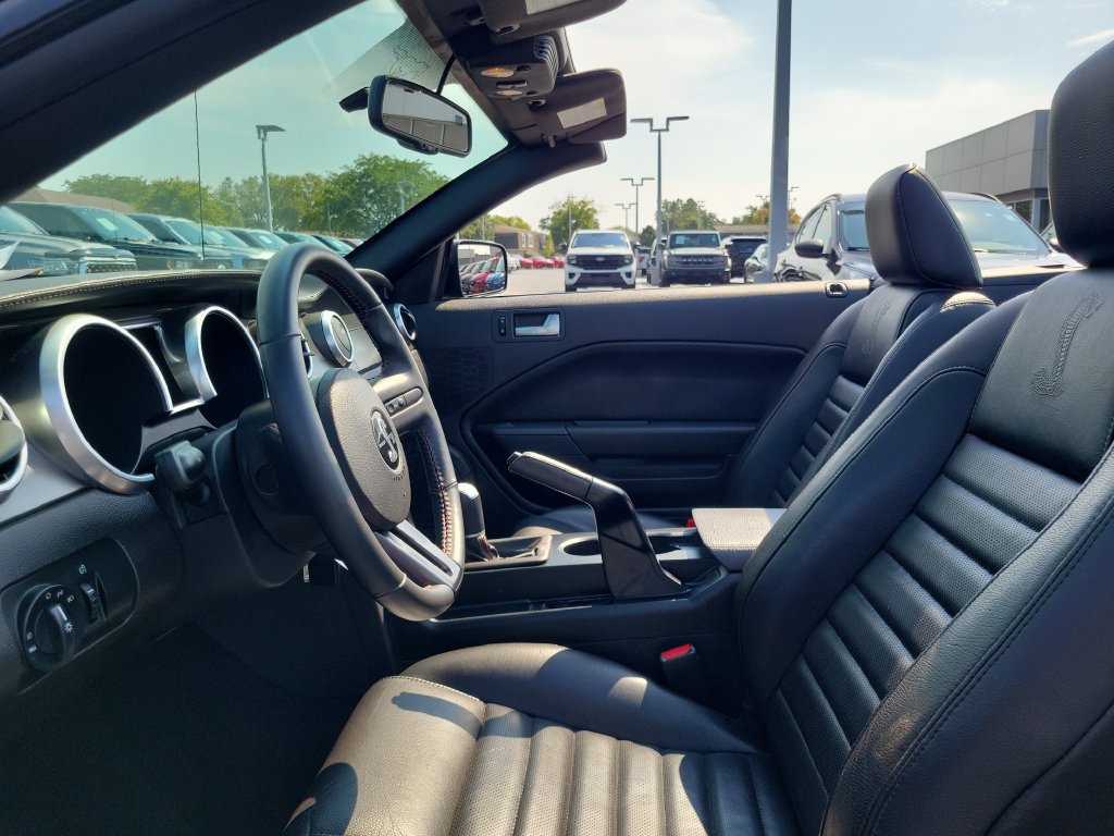 Used 2008 Ford Mustang Shelby GT500 RWD image 14