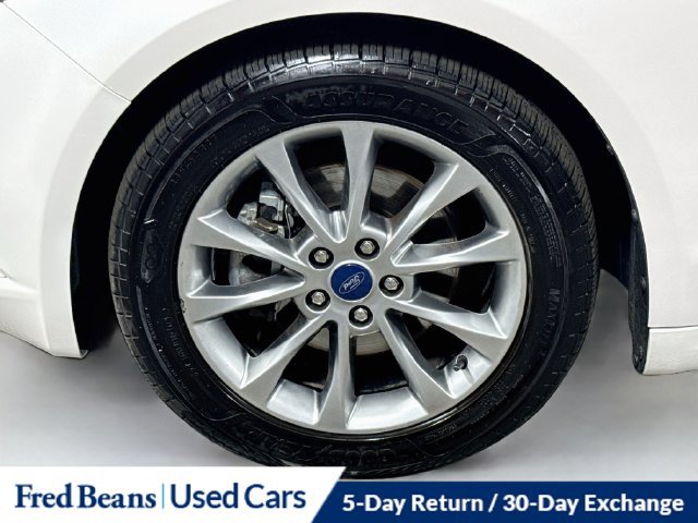 Used 2017 Ford Fusion SE w/ Fusion SE Technology Package FWD image 36