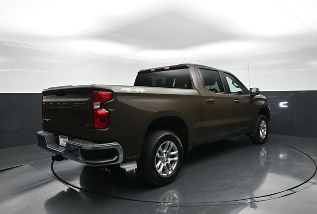 Used 2023 Chevrolet Silverado 1500 LT AWD/4WD image 8