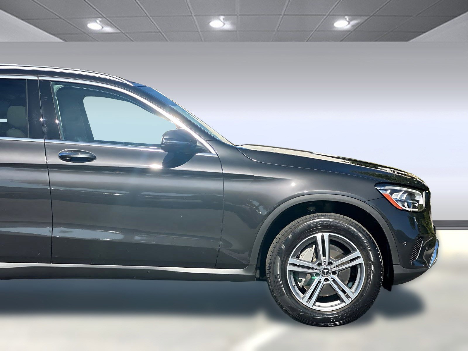 Used 2022 Mercedes-Benz GLC 300 image 34