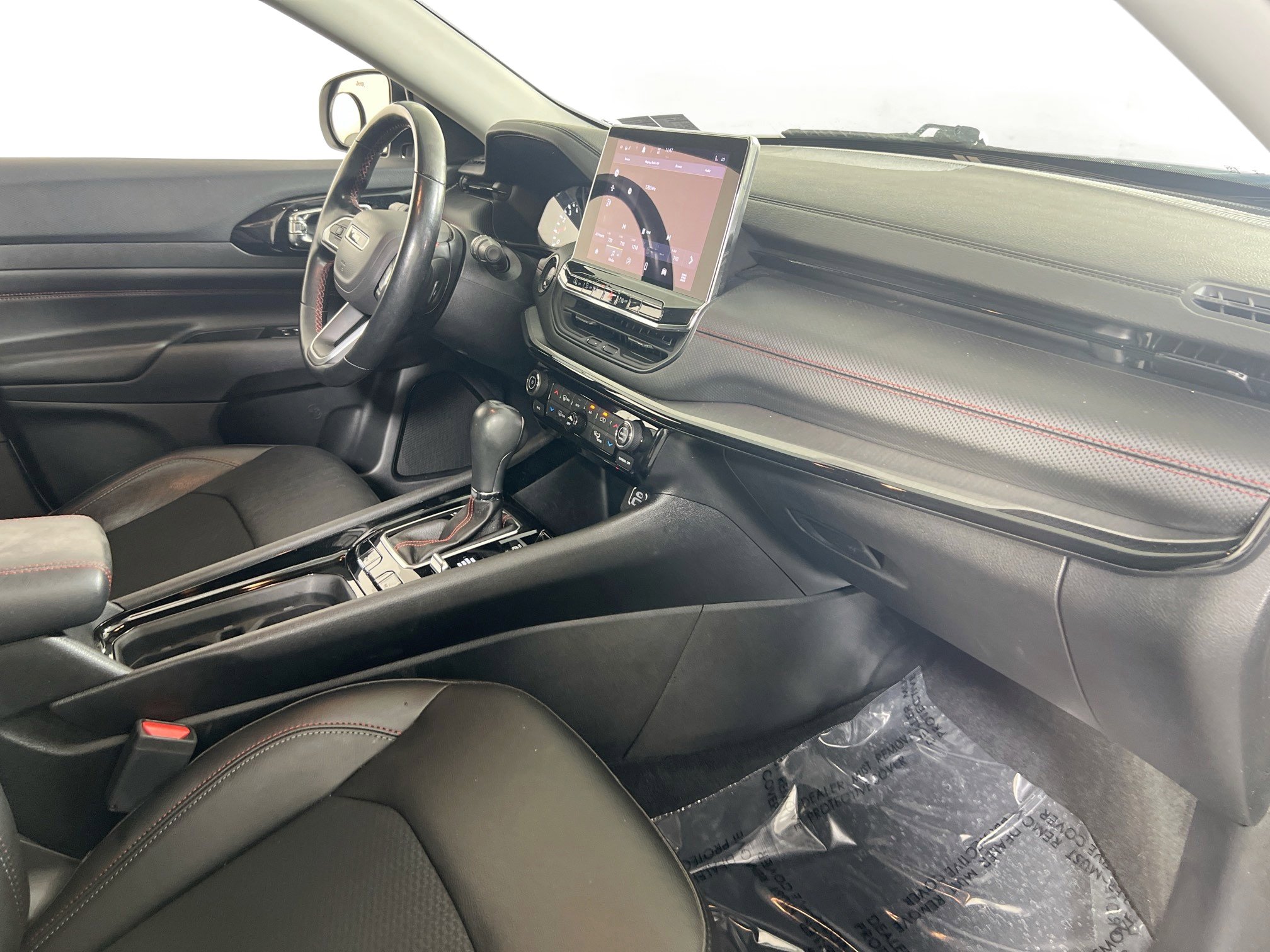 Used 2022 Jeep Compass Trailhawk w/ Trailhawk Convenience Group image 26