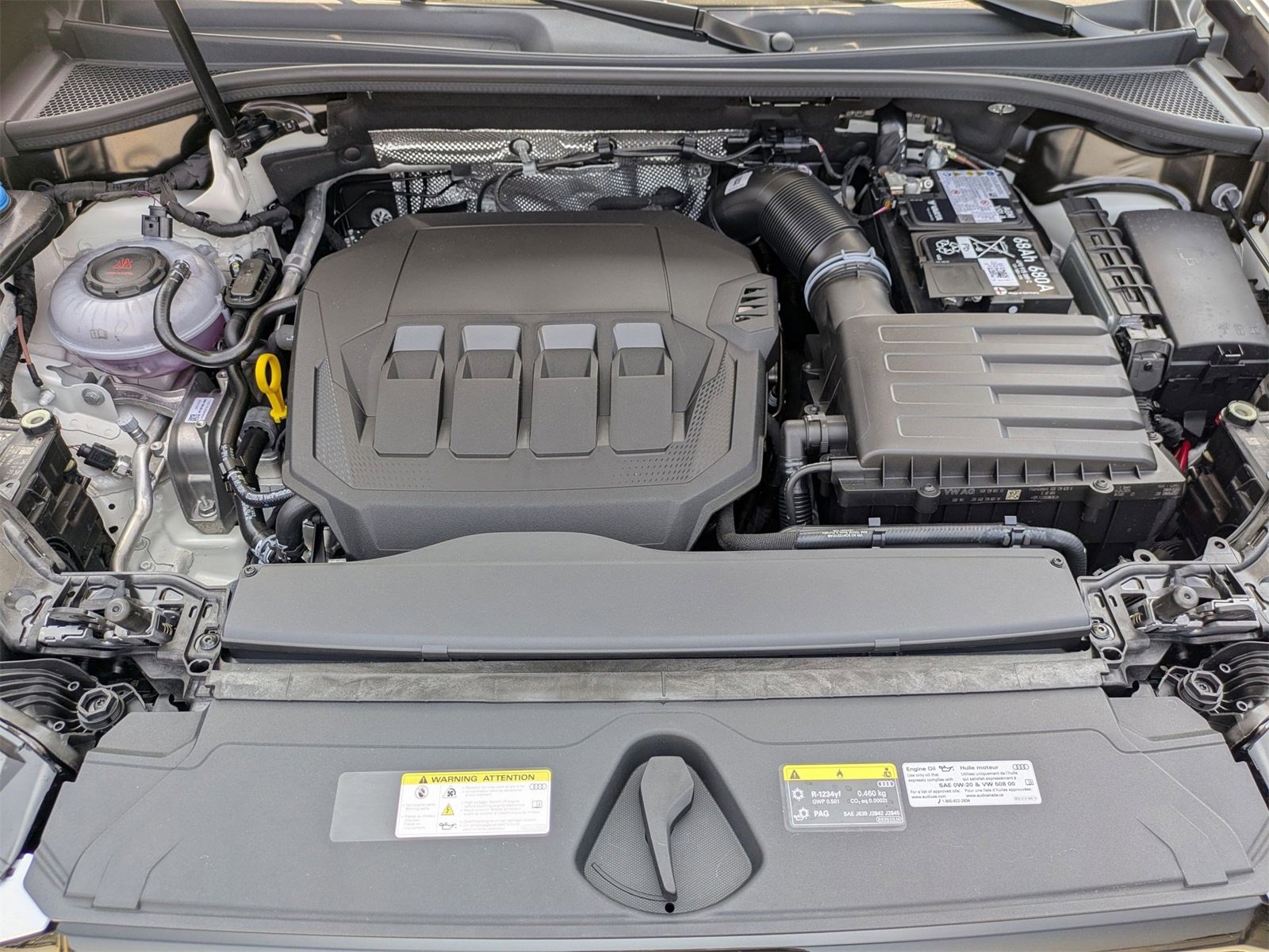 New 2025 Audi Q3 2.0T Premium image 12