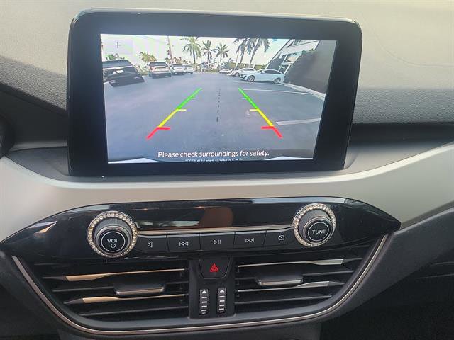 Used 2021 Ford Escape SE w/ SE Sport Appearance Package image 61