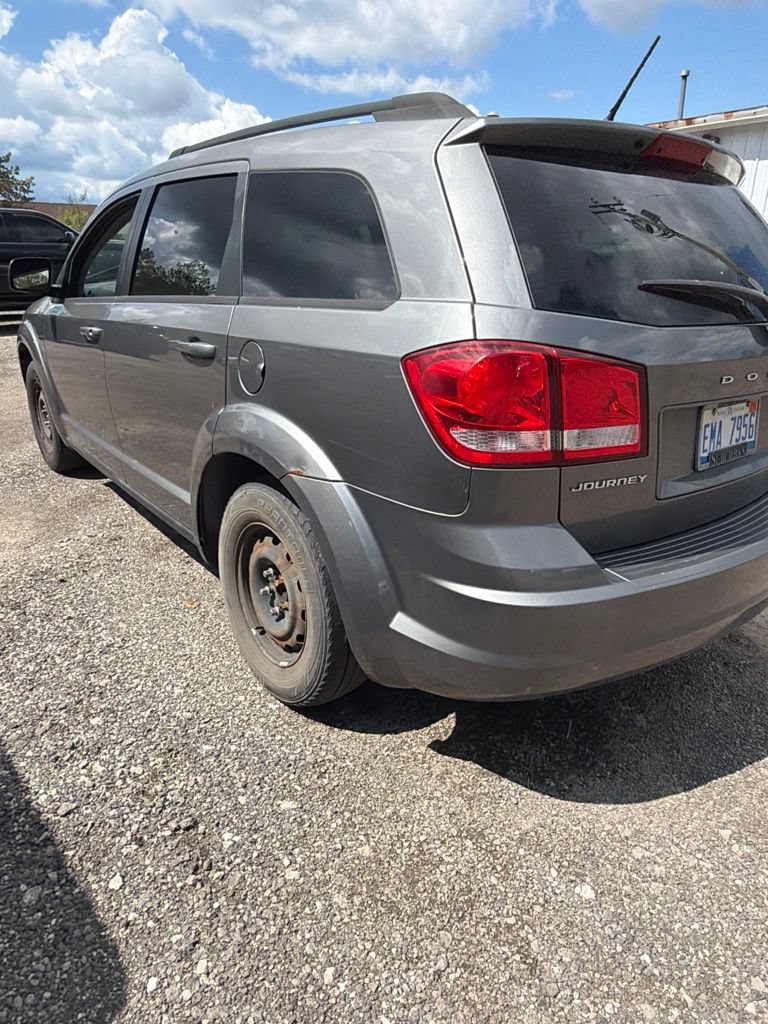 Used 2012 Dodge Journey SE FWD image 3