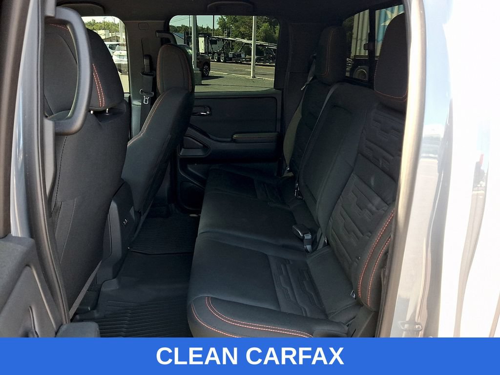 Used 2024 Nissan Frontier PRO-4X w/ Technology Package AWD/4WD image 13