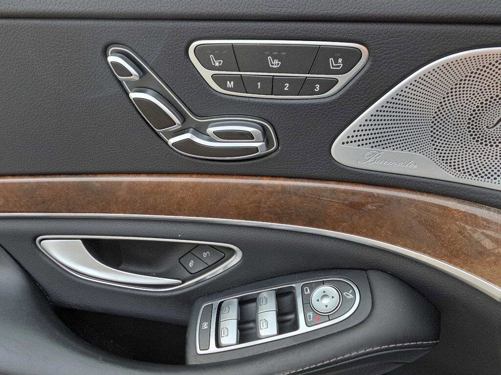 Used 2016 Mercedes-Benz S 550 S 550 4MATIC AWD 4dr Sedan image 18