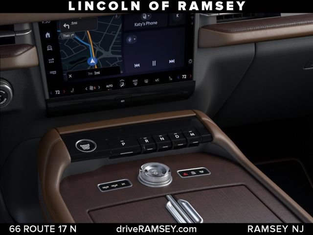 New 2026 Lincoln Navigator Reserve AWD/4WD image 16
