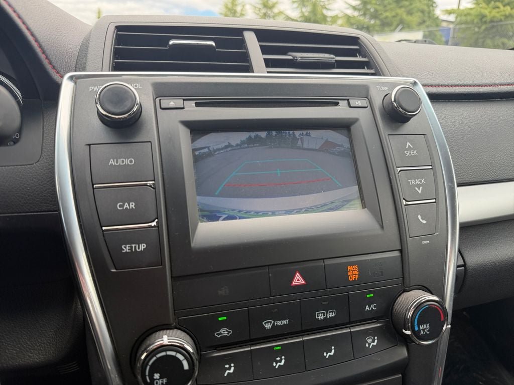 Used 2017 Toyota Camry SE FWD image 17