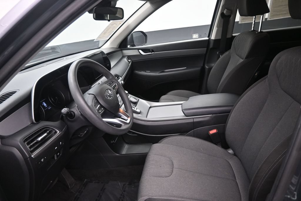 Used 2021 Hyundai Palisade SE w/ Cargo Package FWD image 12