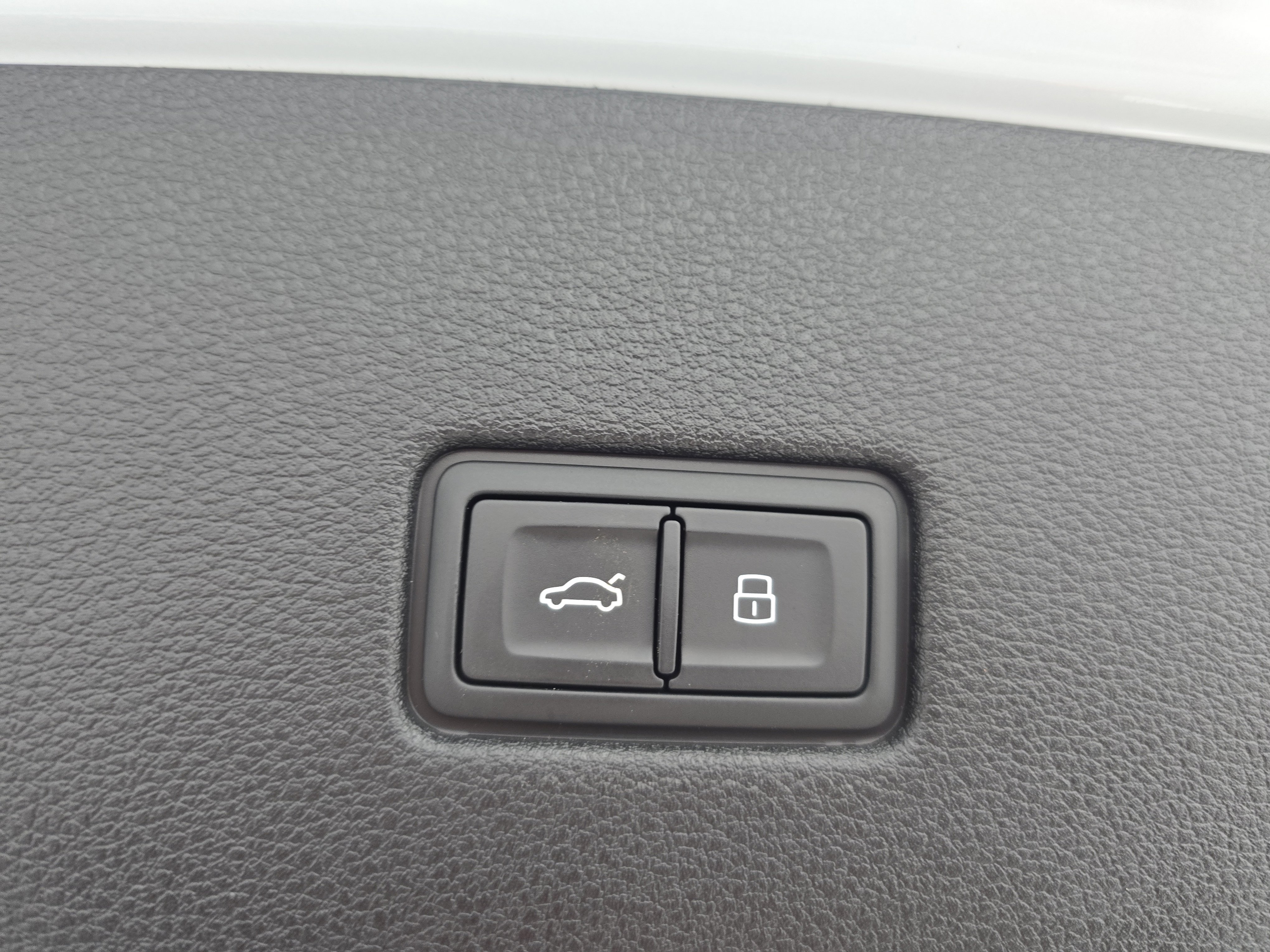 Used 2023 Audi RS Q8 image 13