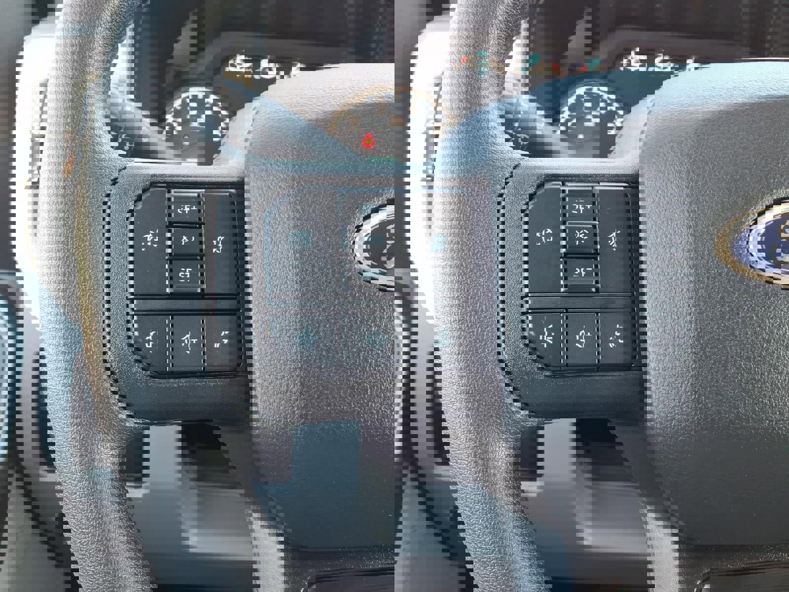 New 2026 Ford F250 XLT w/ FX4 Off-Road Package image 15