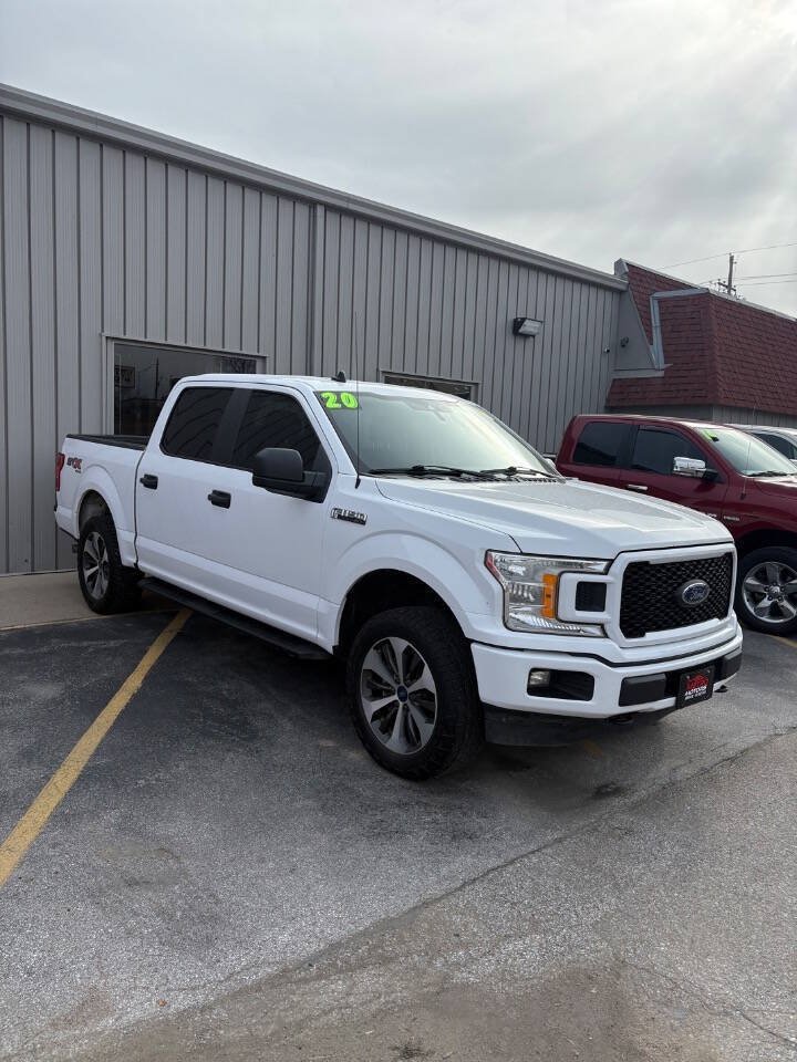 Used 2020 Ford F150 XL w/ Equipment Group 101A Mid AWD/4WD image 2