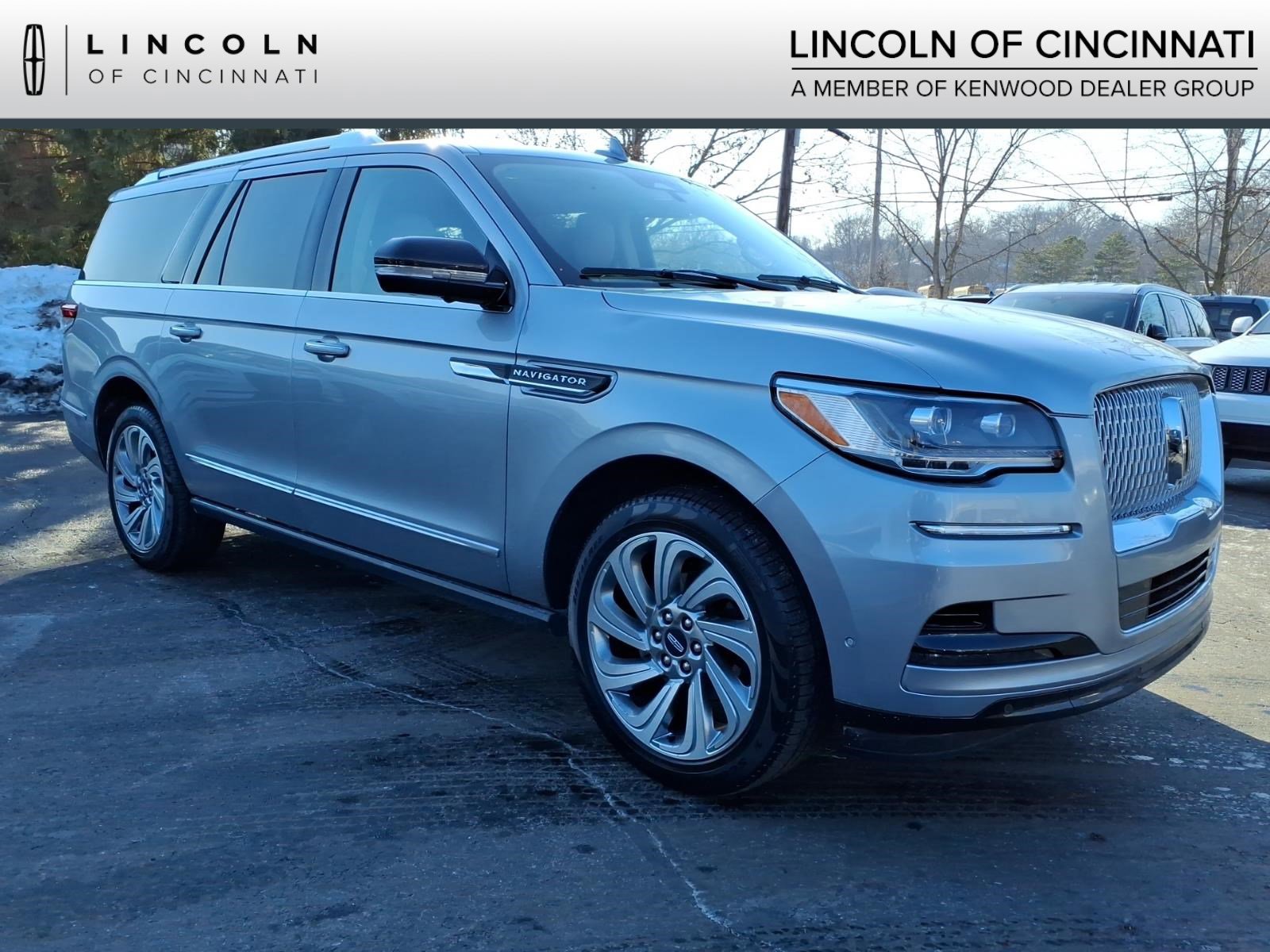 Certified 2024 Lincoln Navigator L Reserve image 1