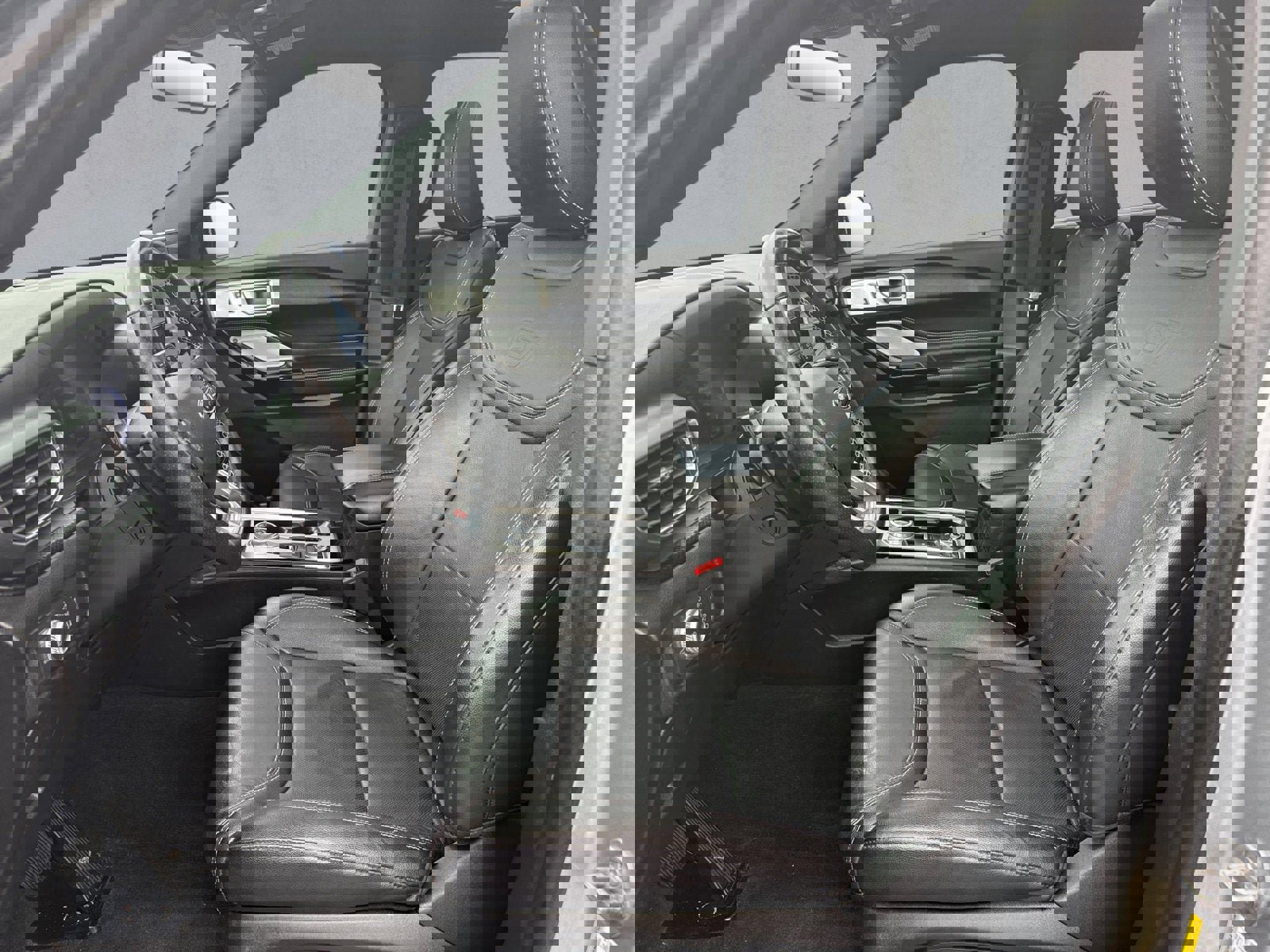 Certified 2022 Ford Explorer ST w/ Equipment Group 401A image 11