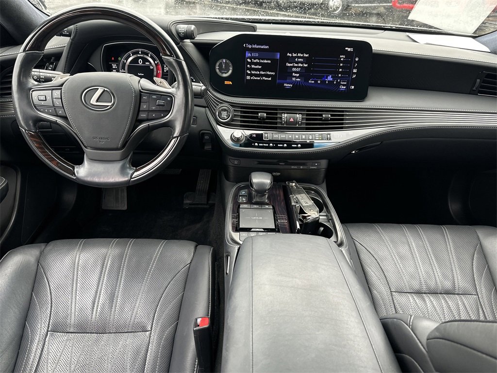 Used 2022 Lexus LS 500 AWD image 9