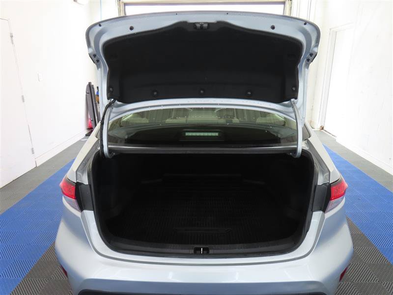 Used 2025 Toyota Corolla LE AWD/4WD image 12