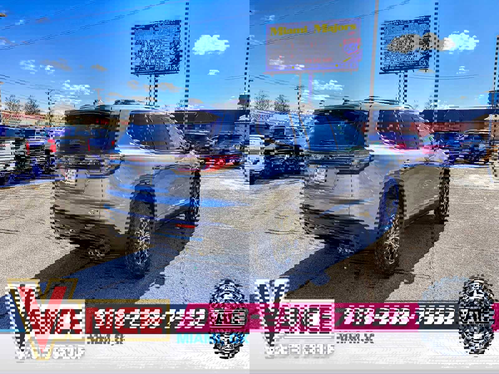 New 2026 GMC Acadia AT4 w/ Luxury Package image 7