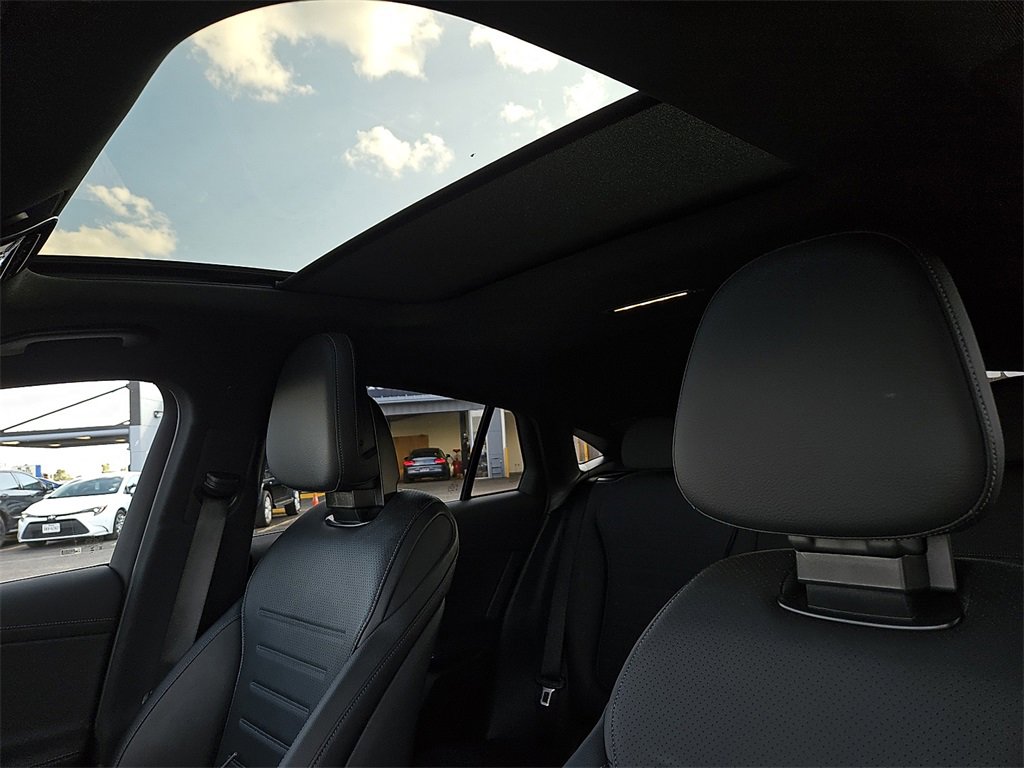 Certified 2025 Mercedes-Benz GLC 300 4MATIC image 20