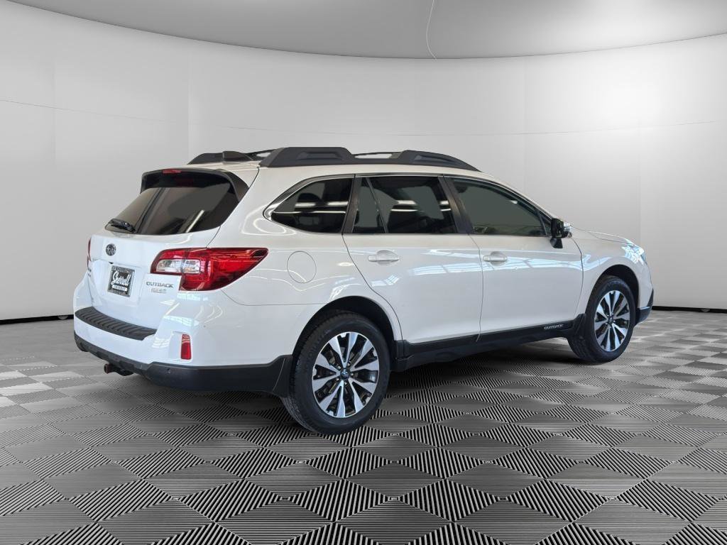 Used 2017 Subaru Outback 2.5i Limited AWD/4WD image 6